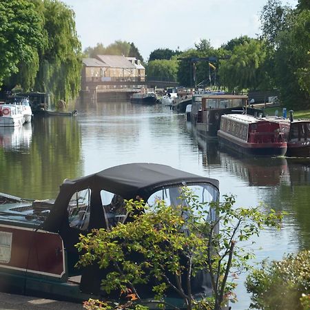 Riverside Inn Ely Exteriér fotografie